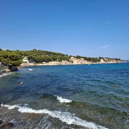 Cap Liouquet T2 Proche Avec Parking *